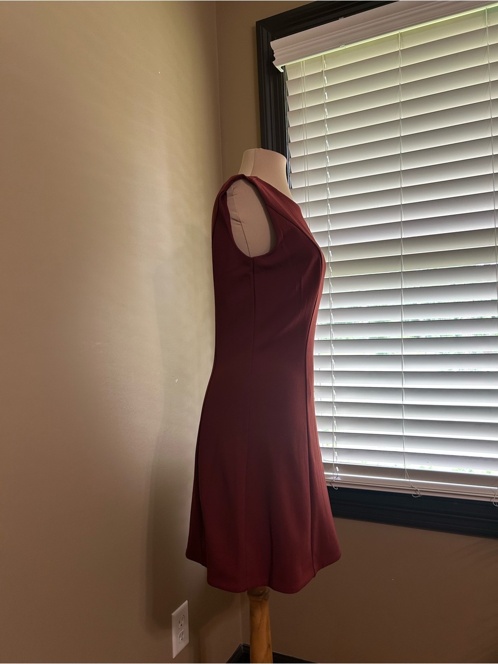 Express Sleeveless Burgundy Mini Dress with Side Bow Accent Buttons - Picture 4 of 9